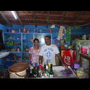 Unsere Gastgeber in ihrem Restaurant/Shop